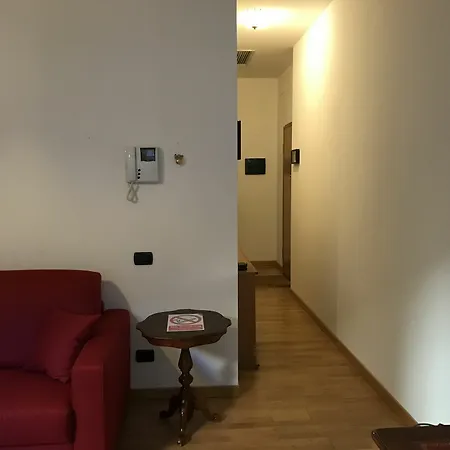 Apartment Kibilu - Via Falcone - Centre - Duomo